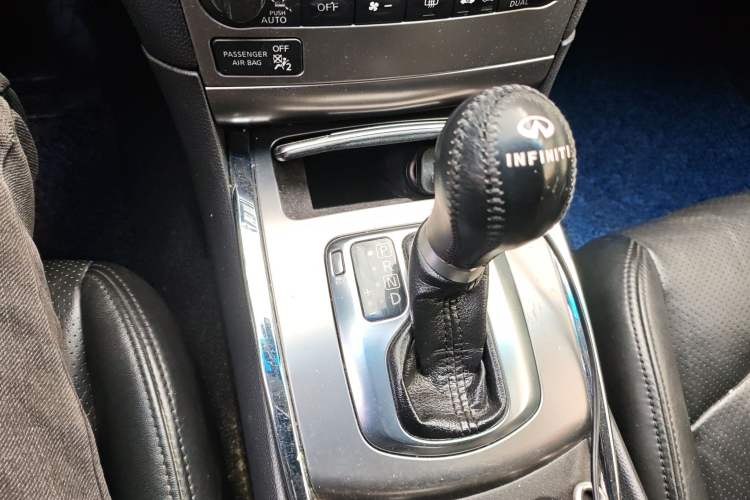 Used Infiniti G Series 2013 G25 Sedan Sport Edition