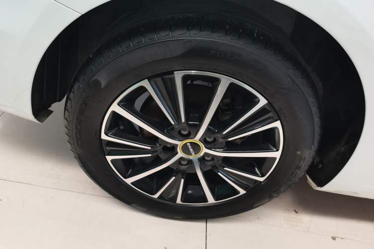 Used Roewe i5 2021 1.5L CVT Platinum Edition