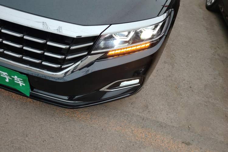 Used Volkswagen Passat 2019 330TSI Luxury Edition China V Standard
