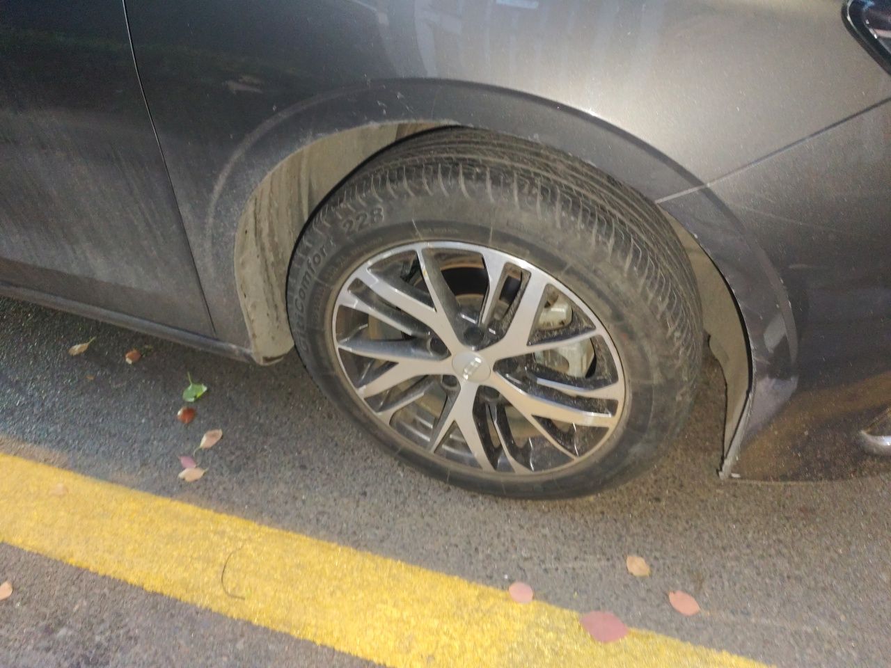 Geely Auto Emgrand 2023 4th Generation Champion Edition 1.5L Manual Luxury Model — снимка 8