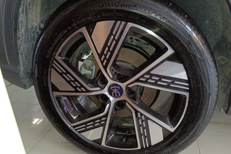 Used BYD Song Pro New Energy 2023 Champion Edition DM-i 110KM Excellence Model
