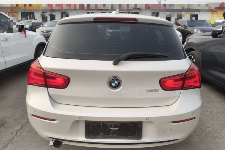 Used BMW 1 Series 2018 118i Sport Design Package