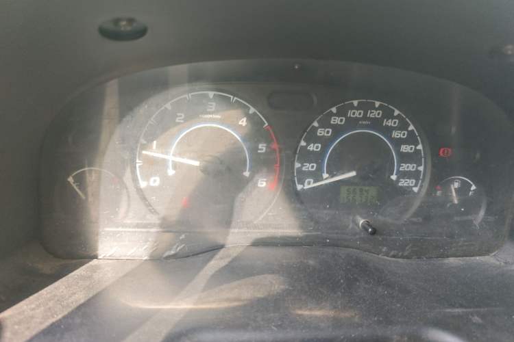 Used JMC Transit 2019 2.8T Commercial Version Long Wheelbase Mid-Roof 6-Seater Rear Single Tire China VI Emission Standard – JX493
