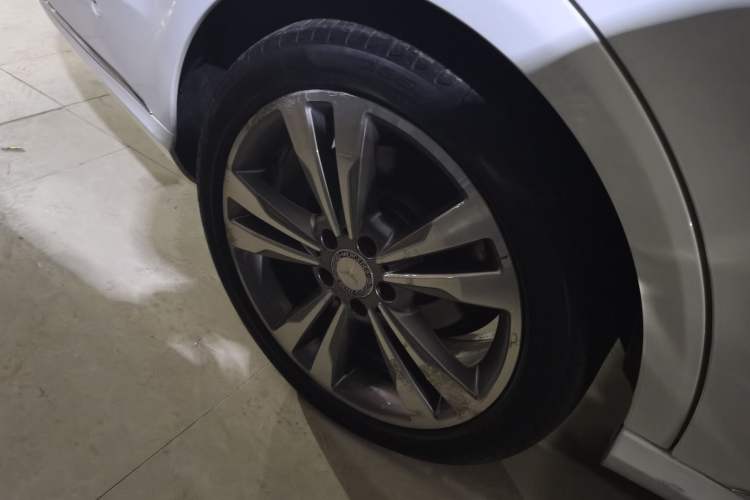 Used Mercedes-Benz E-Class 2014 E 260 L Sport Edition
