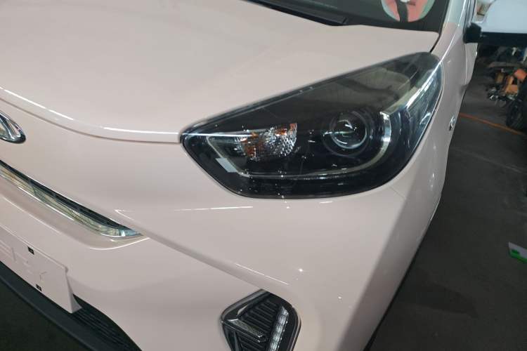 Used Chery QQ Little Ant 2024 Revised Version Youth Edition 251 km True Love Edition 25.05 kWh
