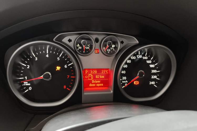 Used Ford Focus 2012 Sedan Classic 1.8L Automatic Base Model