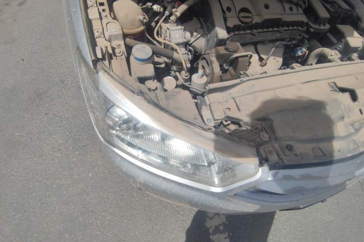 Used Citroen C-Quatre 2013 1.6L Manual Prestige CNG Model Right Front Headlight