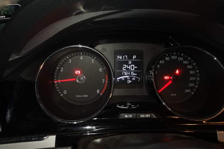 Used Volkswagen Bora 2013 1.6L Automatic Comfort Model Odometer Close Up