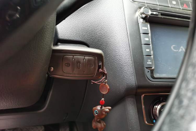 Used Volkswagen Polo 2016 1.6L Automatic Comfort Model