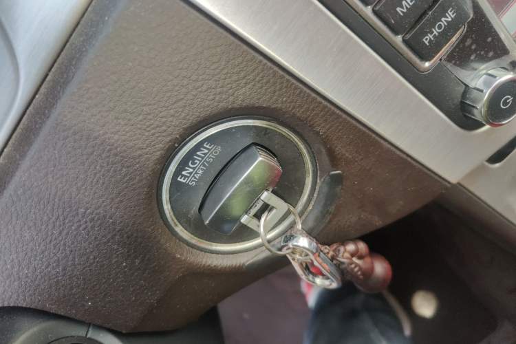 Used Volkswagen Magotan 2012 Travel Edition 2.0 TSI 4x4 Comfort Version