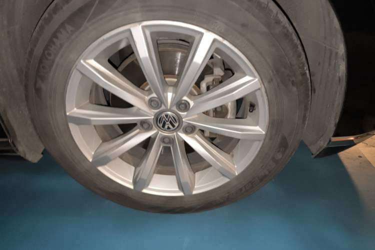 Used Volkswagen Magotan 2019 330TSI DSG Leading Model China VI Standard
