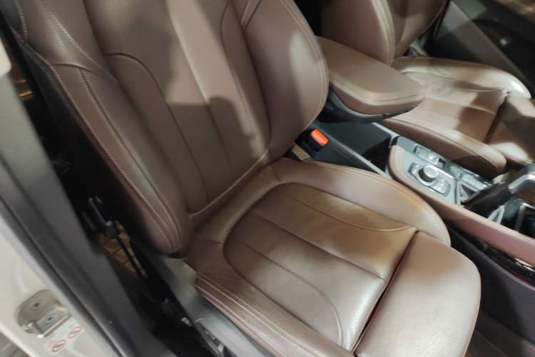 Used BMW X1 2018 sDrive18Li Luxury Model Right Front Seat