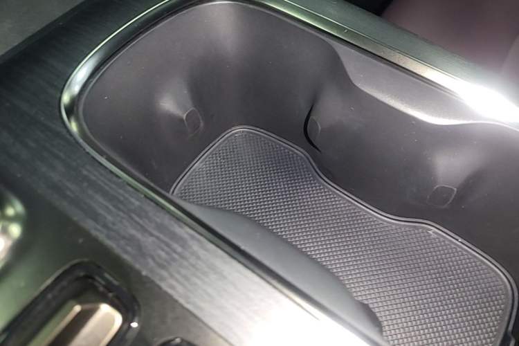 Used Xiaomi Auto SU7 2024 Rear-Drive Ultra-Long Range Advanced Pro-Level Intelligent Driving Version