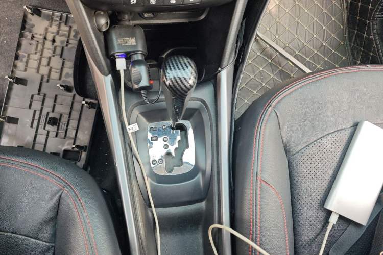 Used Peugeot 2008 2014 1.6L Automatic Fashion Edition