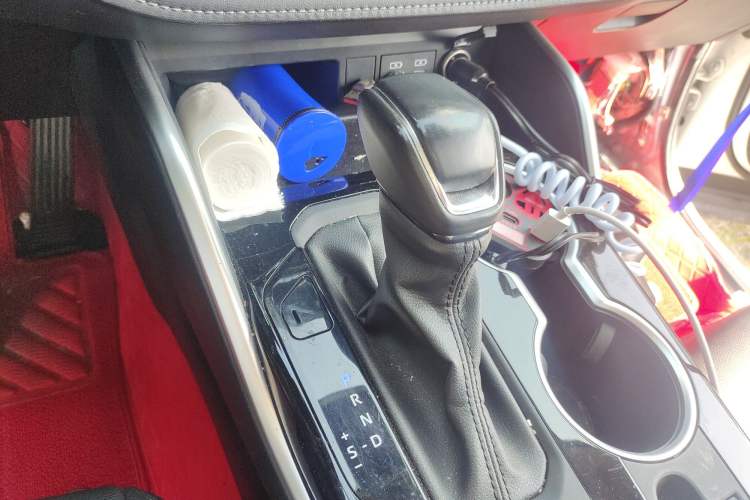 Used Toyota Highlander 2022 Dual-Engine 2.5L Four-Wheel Drive Luxury Edition 7 Seats