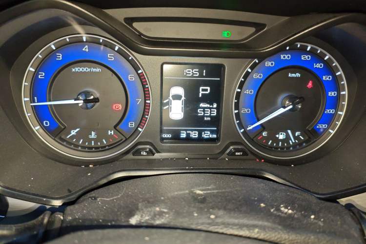 Used Geely Auto Vision X3 2019 Upgraded Model 1.5L CVT Elite Version