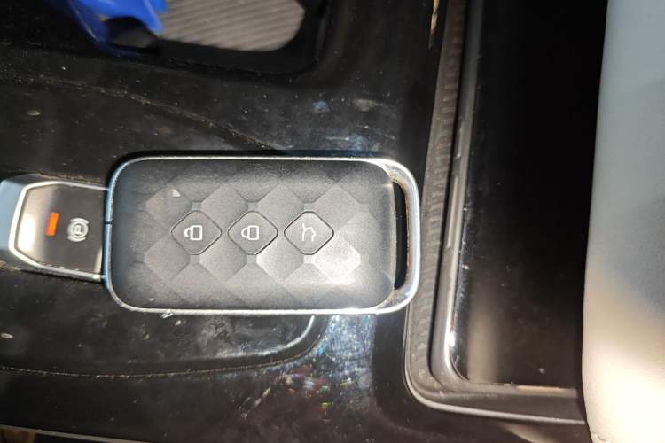 Used Wuling Xingguang 2024 Co-Creation Edition 510 Advanced Model