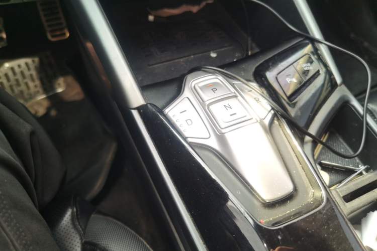 Used Hyundai Lafesta Electric 2020 GLX ZhiJie Edition Gear Lever