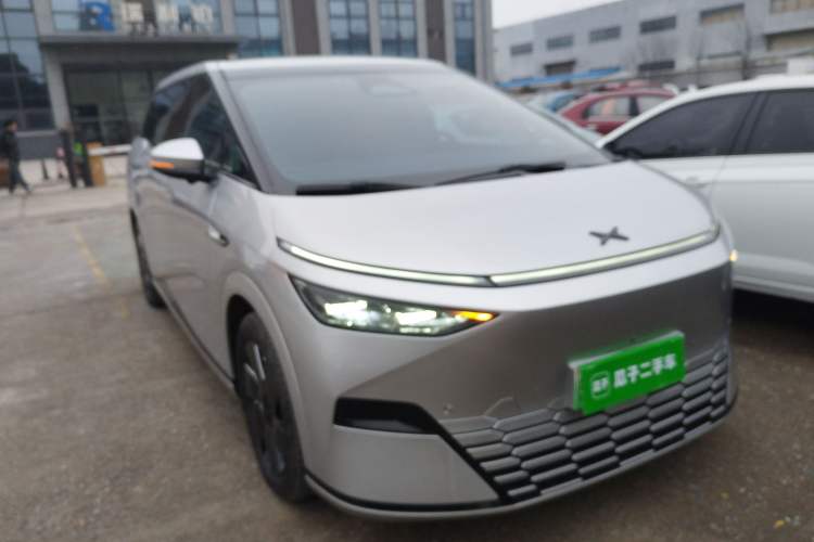 Used XPeng X9 2024 610 Long-Range Pro