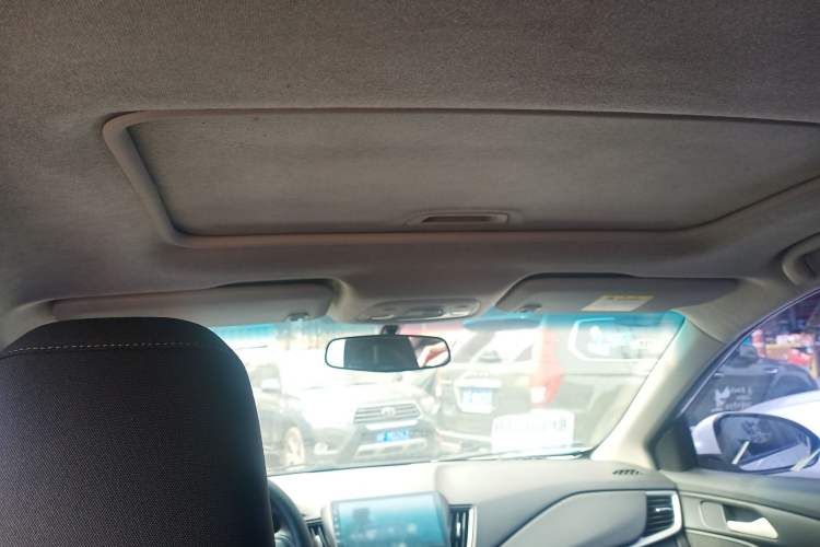 Used Chevrolet Cavalier 2018 320 Automatic Enjoyment Sunroof Edition
