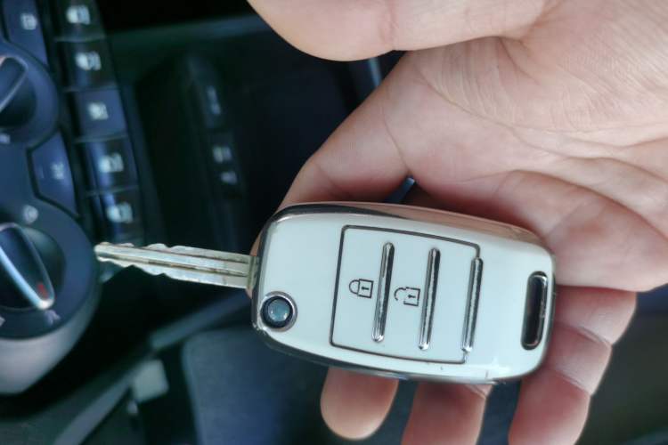 Used Kia Pegas 2017 1.4L Manual Value Edition Vehicle Key