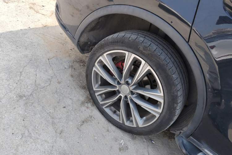 Used BYD Tang 2019 2.0T Automatic SmartConnect Luxury 7-Seater China VI Standard