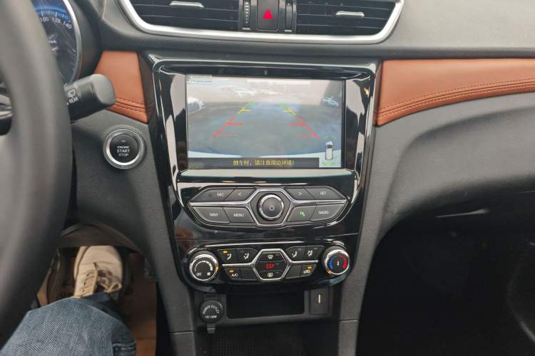 Used Karry K60 2018 1.5L Manual Sunroof Version