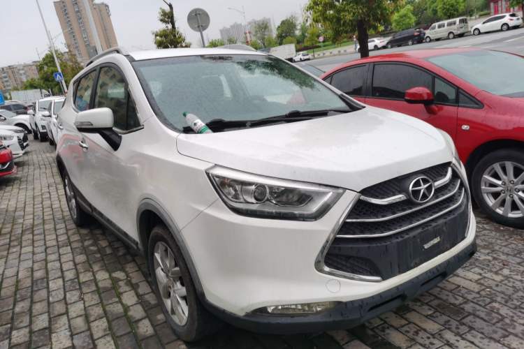 Used JAC Group Refine S3 2014 1.5L Manual Luxury Smart Model Front Right 45 Deg