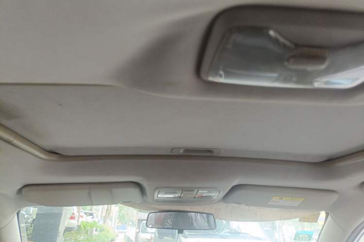 Used CHANGAN CS35 2016 1.6L Manual Luxury Model China V Standard
