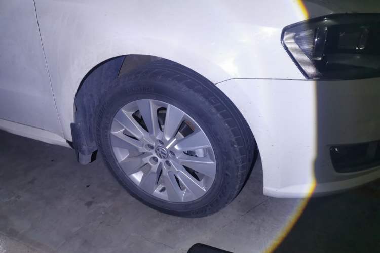 Used Volkswagen Lavida 2013 Restyled Classic 1.6L Automatic Comfort Edition
