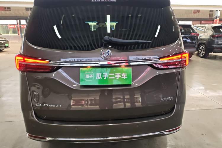 Used Buick GL8 2021 Land Cruiser Executive Class 652T Luxury Model