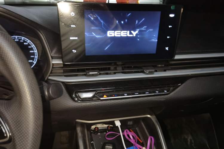 Used Geely Auto Emgrand 2025 4th Generation 1.5L CVT Starry Edition