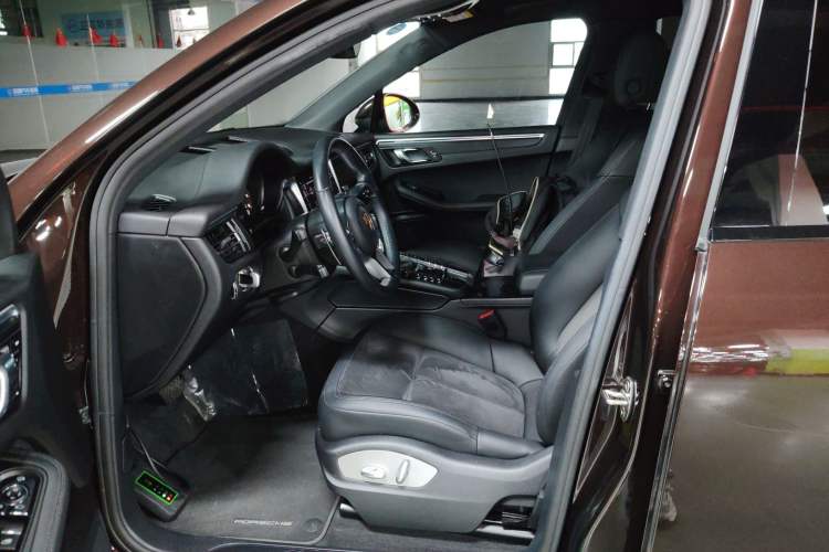 Used Porsche Macan 2018 Macan 2.0T
