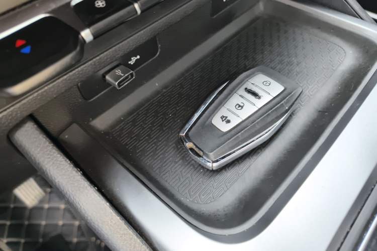 Used Geely Auto Haoyue 2022 1.8TD DCT Luxury 7-Seater