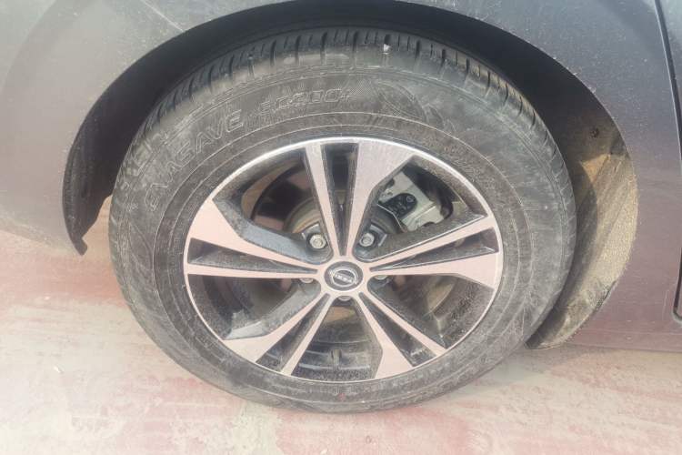 Used Nissan Sylphy 2023 1.6L CVT Enjoyment Edition Exterior 5