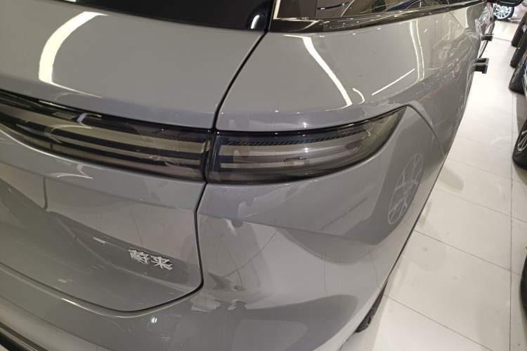 Used Nio ES8 2024 75 kWh Executive Edition