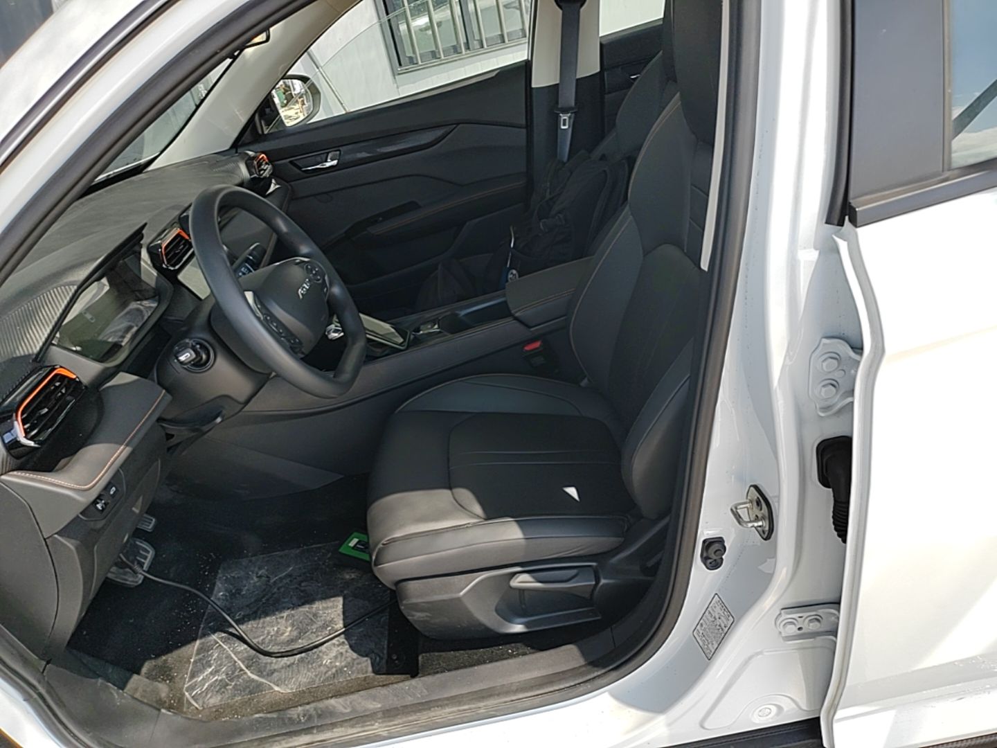 Dongfeng Aeolus Yixuan 2024 1.5L Automatic JingSu Edition — снимка 17