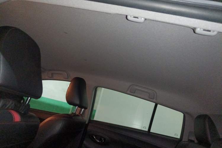 Used Toyota YARiS L Zhi Xuan 2021 X-Trail 1.5L CVT Luxury Edition Headliner