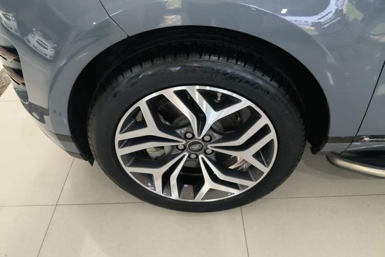 Used Land Rover Range Evoque 2020 249 PS R-DYNAMIC S Sport Edition Exterior 2