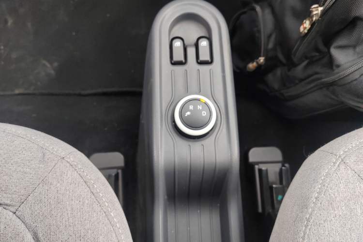 Used Wuling Hongguang MINIEV 2021 Macaron Fashion Model Lithium Iron Phosphate