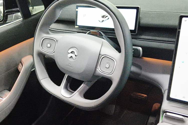 Used Nio EC6 2023 75 kWh
