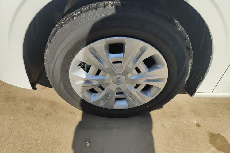 Used Geely Auto Emgrand 2025 4th Generation 1.5L Manual - Starry Edition
