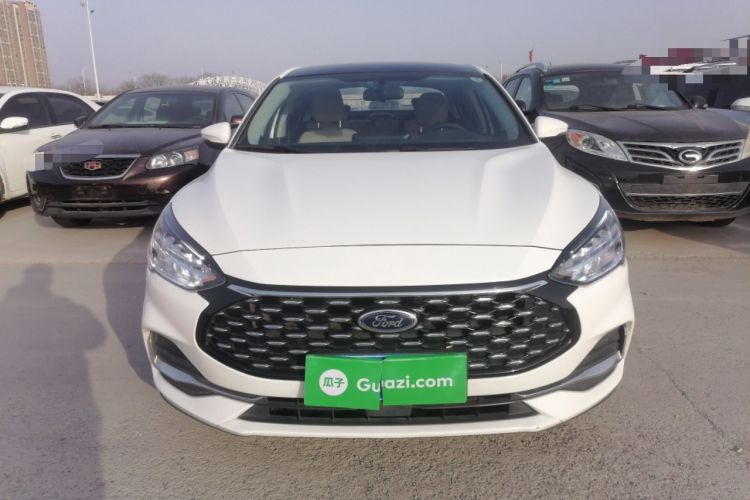 Used Ford Focus 2021 Sedan EcoBoost 180 Automatic Trendy Model