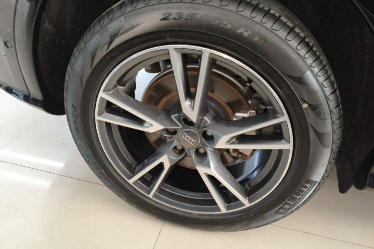 Used Audi Q5L 2020 45 TFSI Prestige Fashion Model