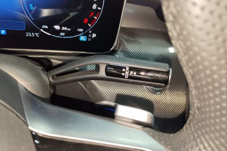 Used Mercedes-Benz C-Class New Energy 2025 C 350 eL Gear Lever