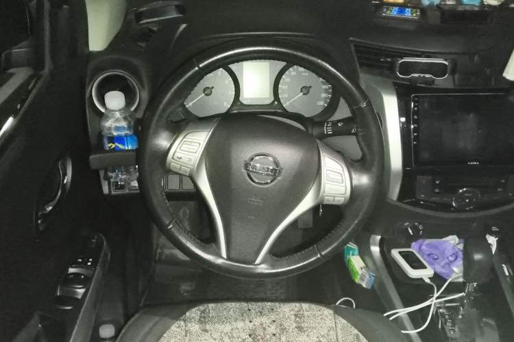 Used Nissan Navara 2017 2.5L Automatic 4x4 Luxury Edition QR25