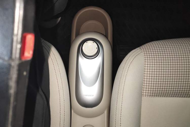 Used Wuling Hongguang MINIEV 2025 Four-Door Version Premium Edition