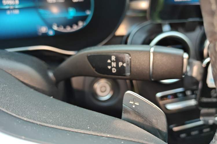 Used Mercedes-Benz C-Class 2020 C 260 L Sport Edition Gear Lever