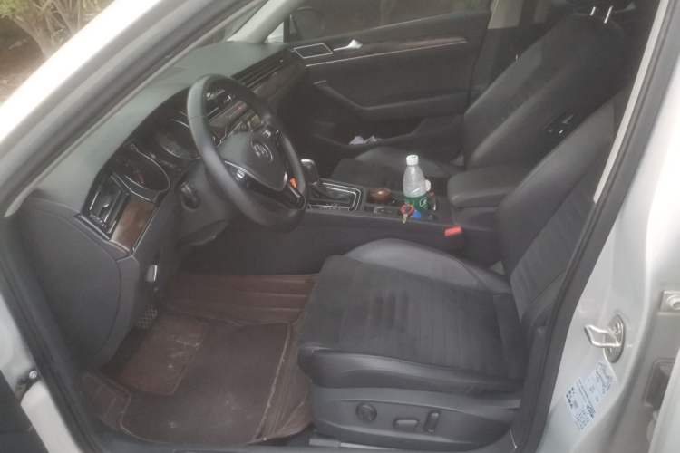 Used Volkswagen Magotan 2018 330TSI DSG Luxury Model
