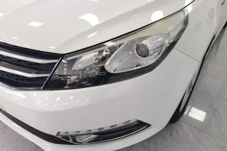 Used Zotye Z500 2016 1.5T Manual Luxury Edition Left Front Headlight